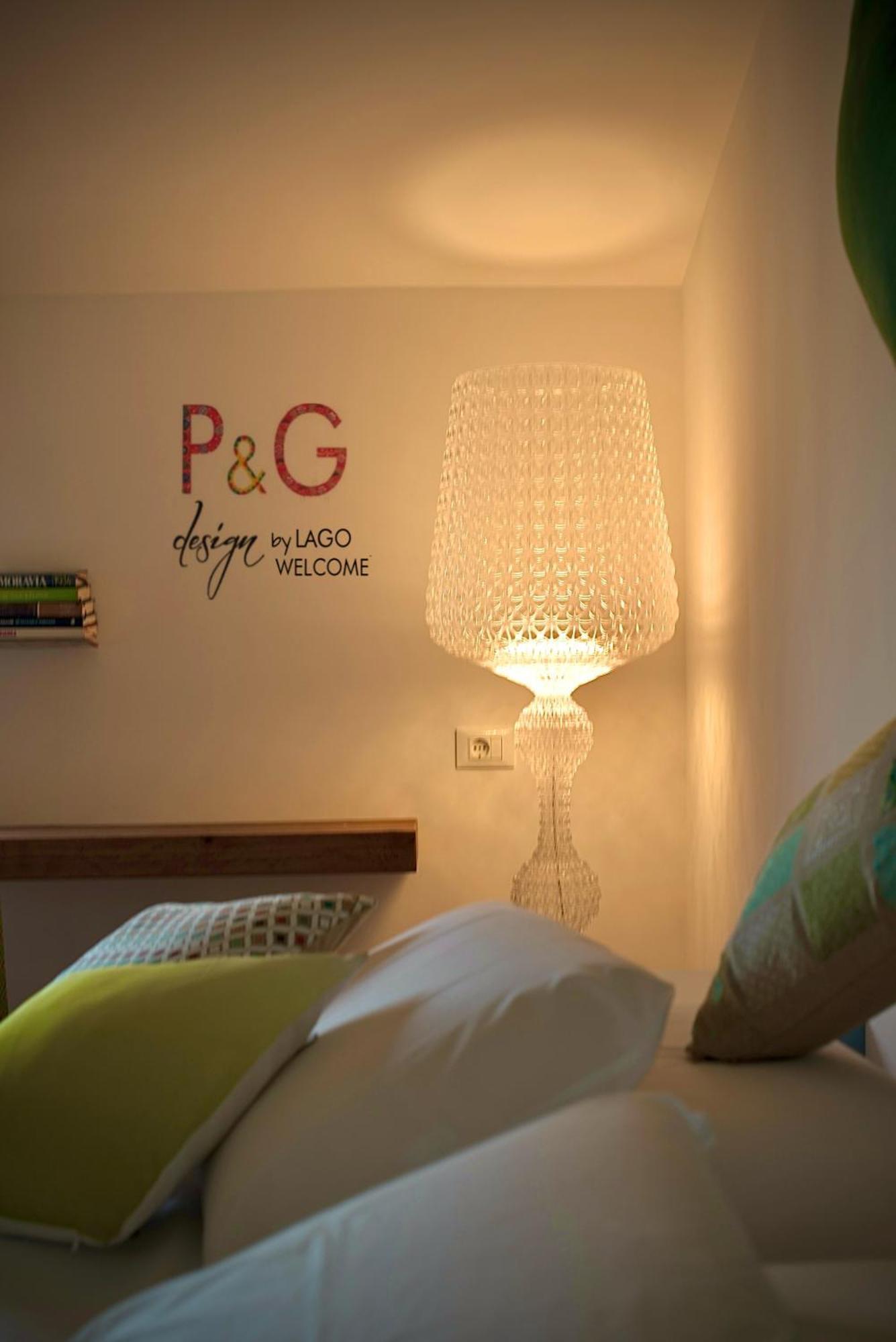 P&G Design By Lago Welcome Ена Екстериор снимка